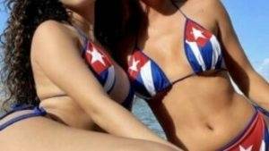 Malu Trevejo Boat Day With Bella Thorne Onlyfans Leak thothub on girlsfollowers.com