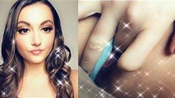 Lily Adams Snapchat Masturbaating Porn Video Leaked on girlsfollowers.com