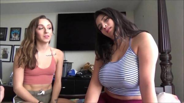 FamilyTherapyXXX - Gabriela Lopez And Dani Blu - Horny on girlsfollowers.com