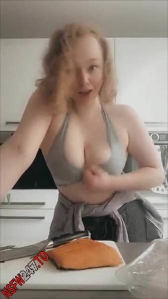 Sarah Calanthe cooking time snapchat premium porn videos on girlsfollowers.com